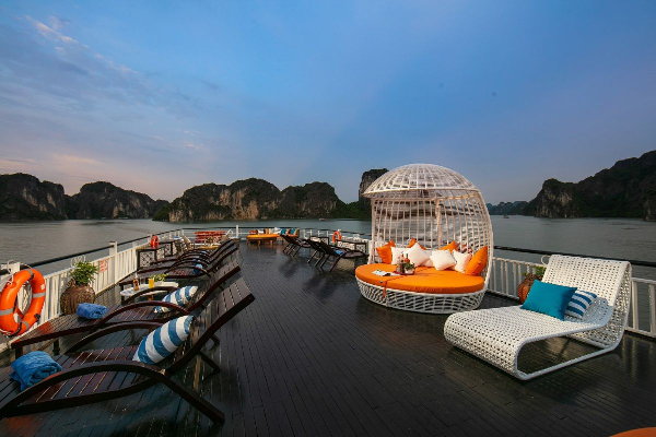 One Day Halong bay tour with La Regina Day Cruise - photo 7
